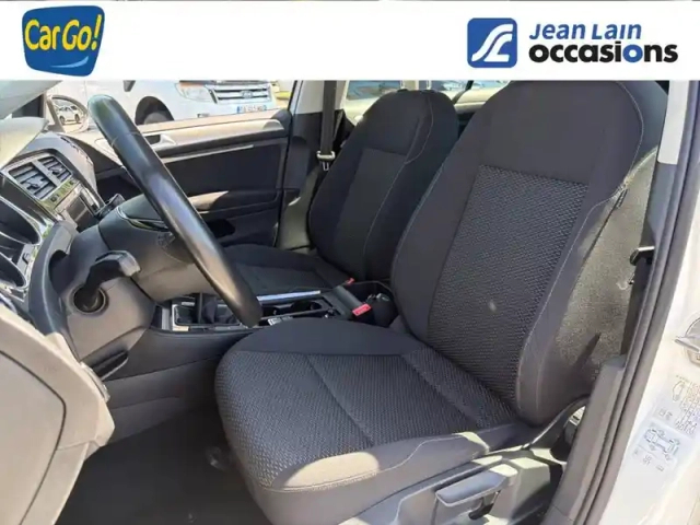 Volkswagen Golf 1.0 tsi 85 bvm5 — photo 5