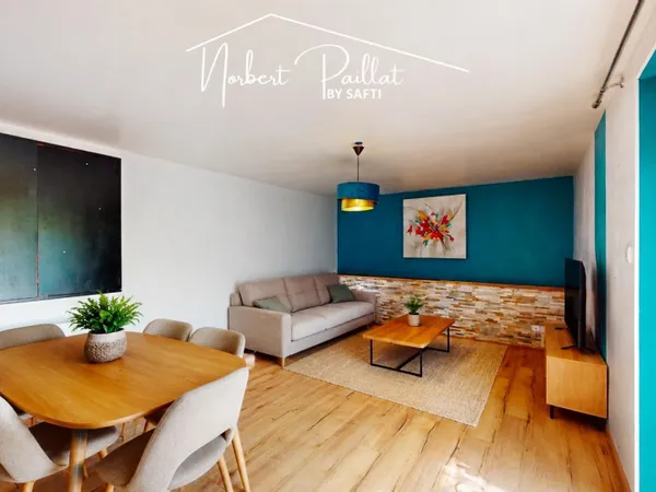 Maison en pierre de 135 m² avec jardin intime