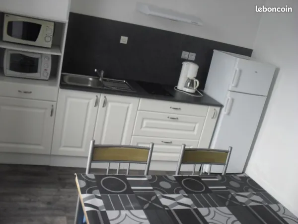 Loue T1 meublé 35m2