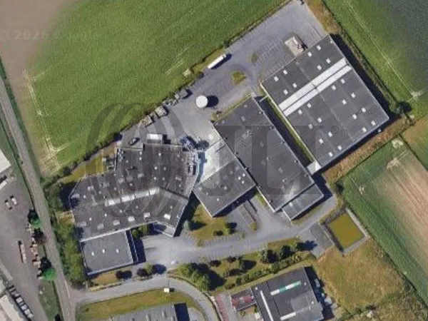 Local d'activité 17378 m²