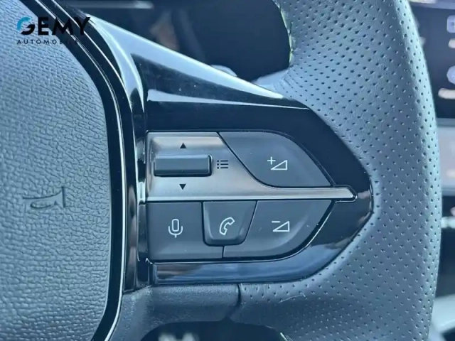 Peugeot 308 electrique 55 kwh 156ch — photo 13