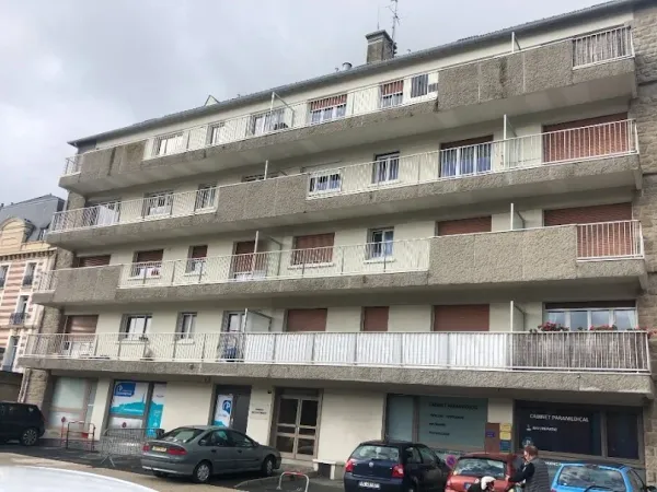 Bureaux 4 pièces 97 m²