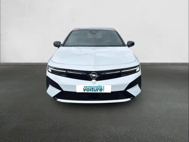 Opel Astra 1.2 turbo hybride 145 ch automatique — photo 2