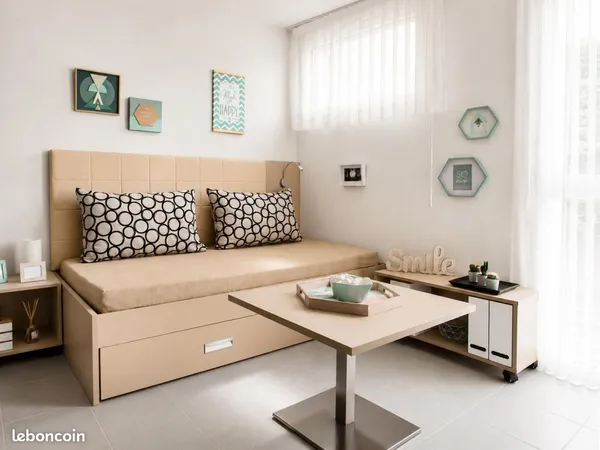 Studio 1 pièce 19 m²
