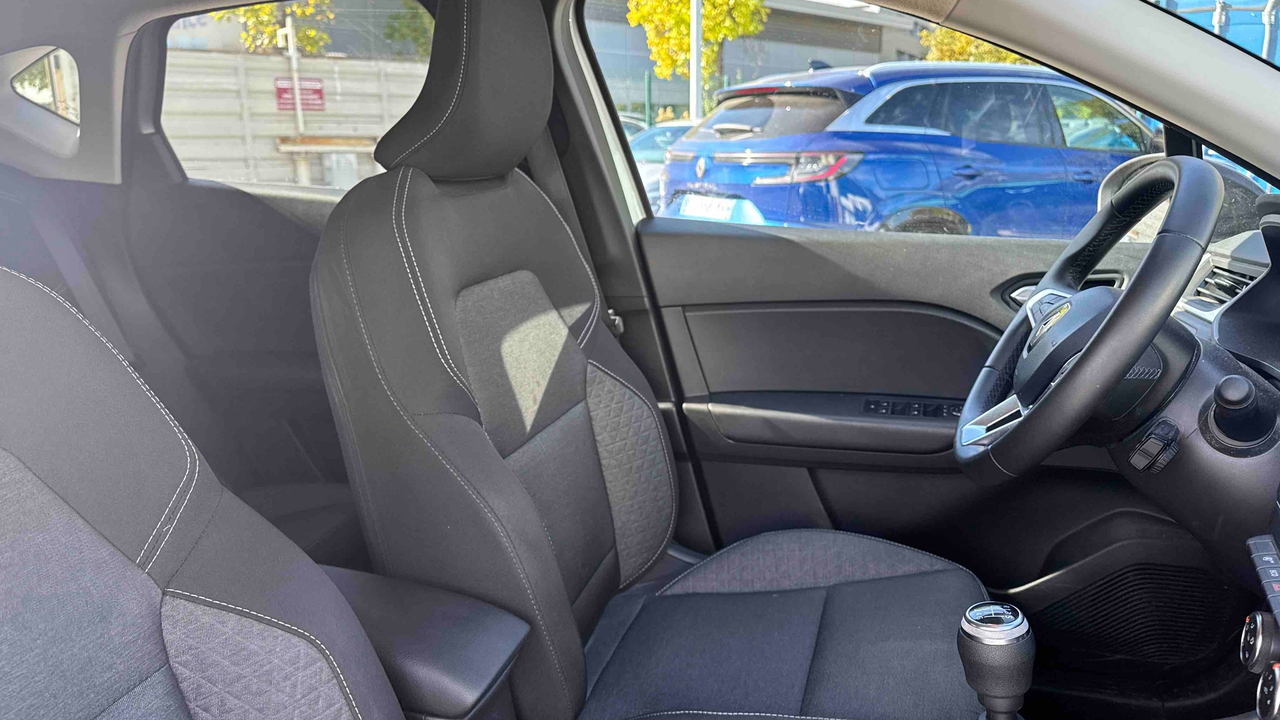 Renault Captur TCe 100 GPL — photo 24