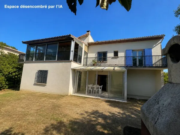 Maison 9 pièces 250 m²