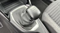 Peugeot 208 1.2 PureTech 100ch S&S Style 118g — photo 14