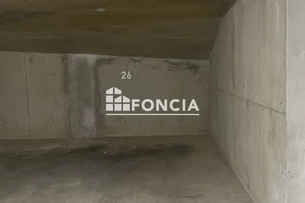 Parking 13 m²