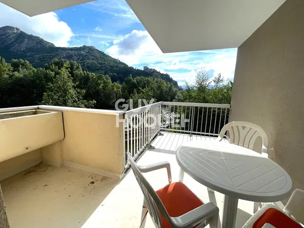 LOCATION d'un appartement F2 (35 m²) à GRENOBLE