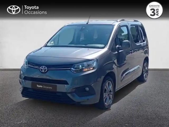 Toyota Proace city verso medium 1.5 100 d-4d design — photo 1
