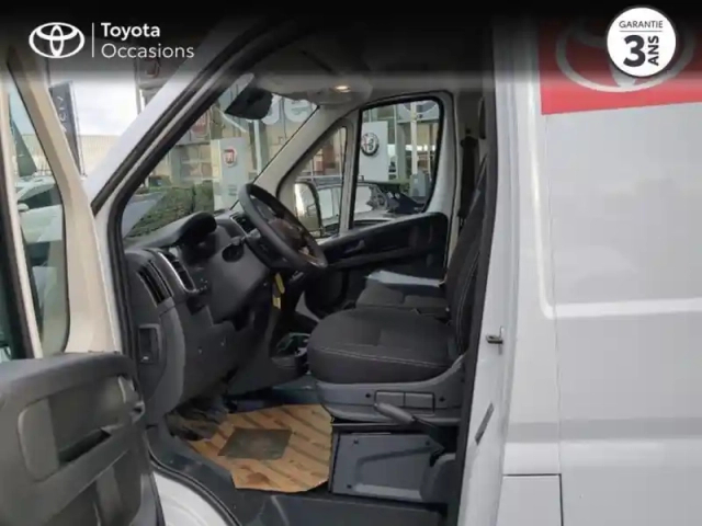 Toyota Proace max fg l2h2 3.3 140ch double start pack confort ng24 — photo 12