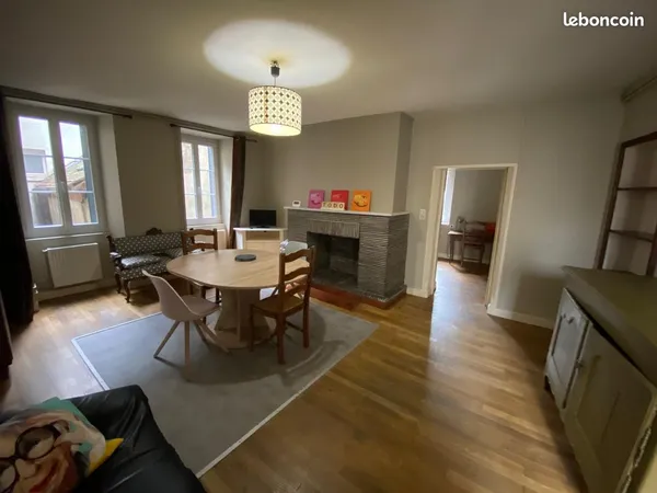 Maison 6 pièces 91 m² - 3 chambres - Terrasse - Centre Aubusson