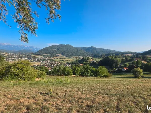 Terrain agricole à louer - Chirens (38850)