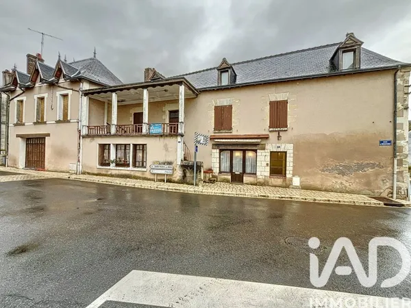 Maison 9 pièces 304 m²