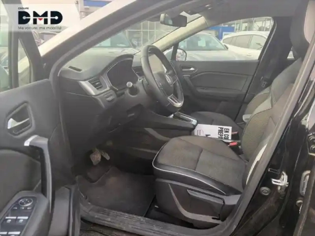 Renault Captur 1.3 tce 130ch fap intens edc — photo 8