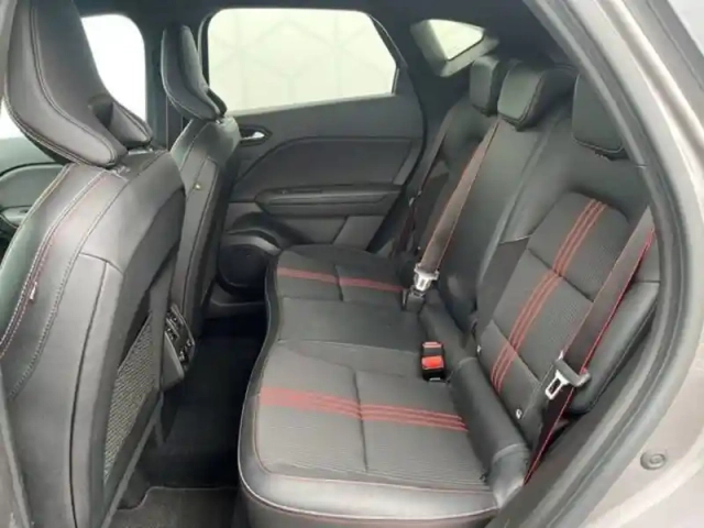 Renault Captur tce 160 edc - 21 — photo 21