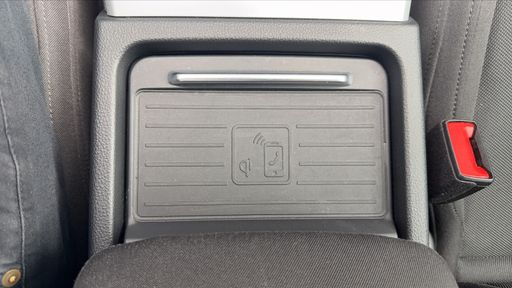 Audi Q5 40 TDI 204 Quattro Mild Hybrid S-Tronic 7 - Ambition – 2021 – 130533 km – Hybride diesel – Boîte Automatique — photo 12