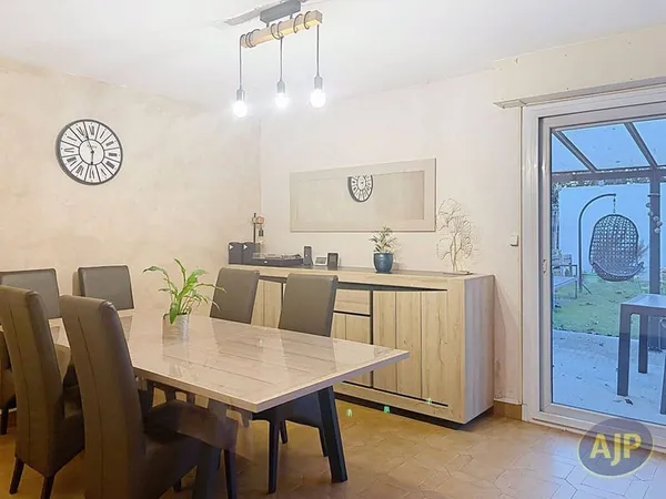 Maison 5 pièces 111 m²