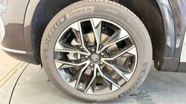 Mg S9 mg phev — photo 6
