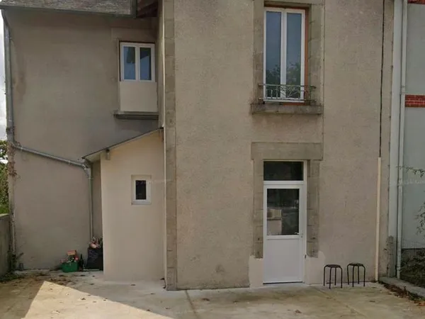 Location maison 6 pièces avec terrasse et jardin