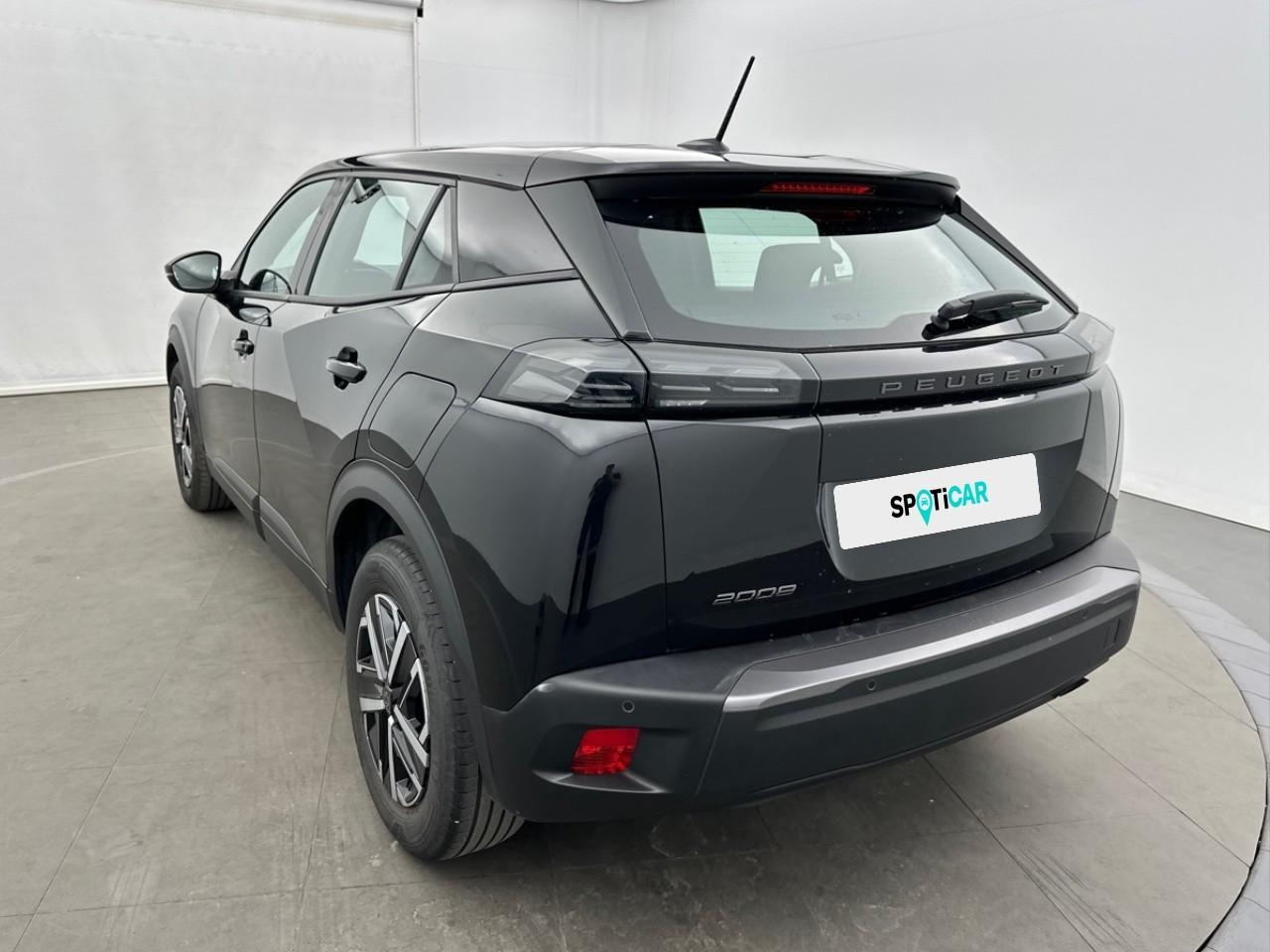 Peugeot 2008 100 s&s bvm6 style — photo 6