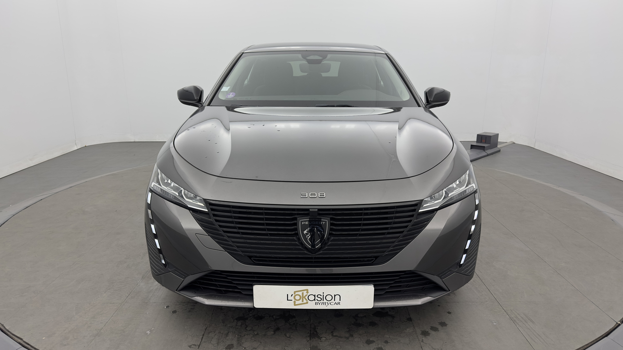 Peugeot 308 SW PHEV 180 e-EAT8 — photo 8