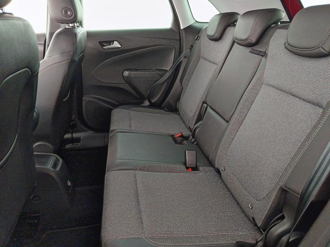 Opel Crossland 1.2 turbo 110 ch bvm6 elegance — photo 10