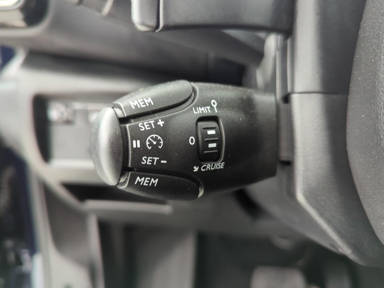 Citroën C5 Aircross hybride 136 e-dcs6 plus — photo 22