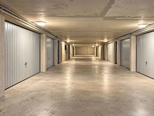 Parking 12 m²