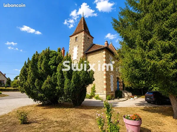 Propriété 9 pièces 264 m²