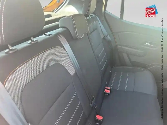 Dacia Sandero 1.0 tce 90ch stepway confort -22 — photo 5