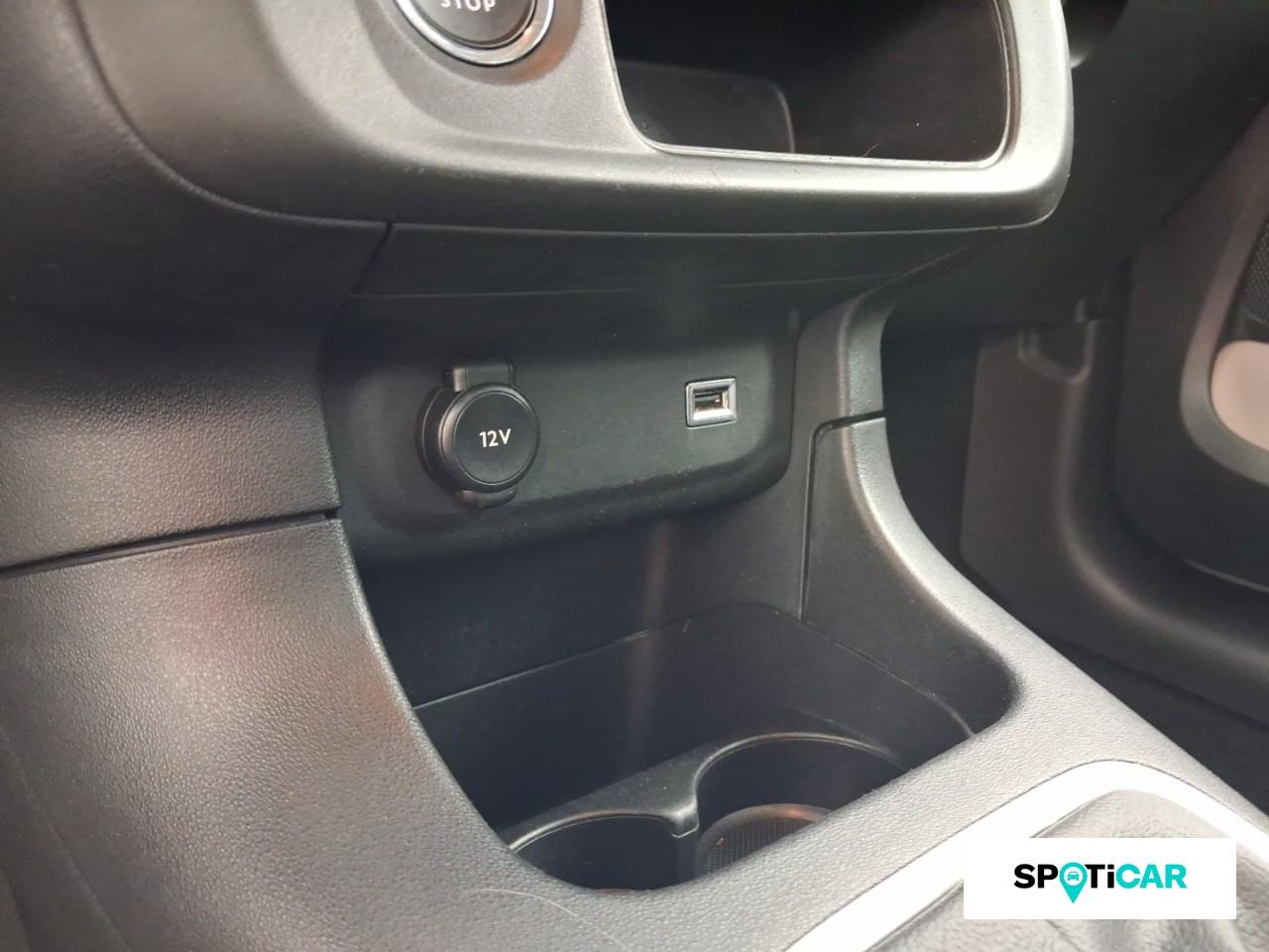 Citroën C3 1.2 puretech 110ch s&s shine 120-123g — photo 16