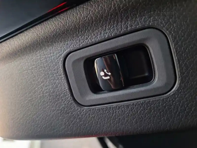 Mercedes Eqe suv 350 4matic suv amg lin — photo 22