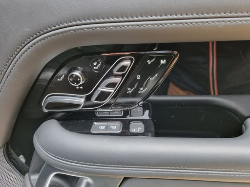 Land Rover Range Rover 3.0 D 350 AWD BVA8 - Autobiography – 2022 – 41578 km – Hybride diesel – Boîte Automatique — photo 14