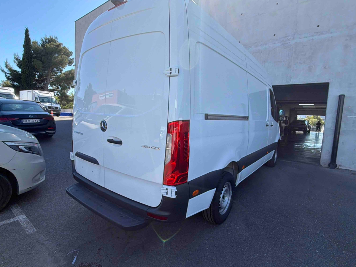 Mercedes SPRINTER FGN 311 CDI 37 3.5T RWD — photo 3