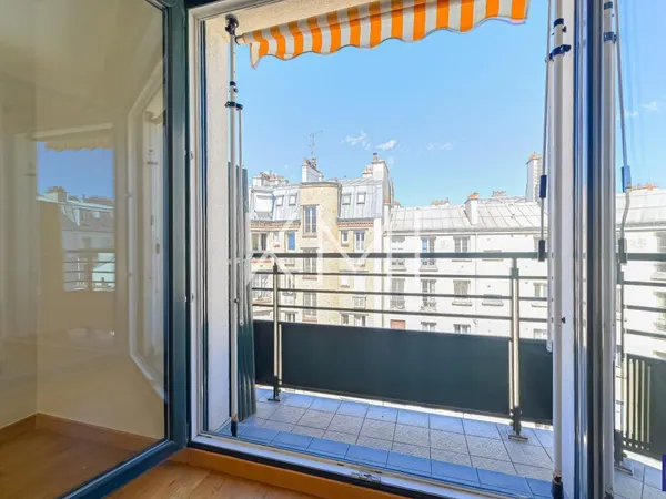 Vends studio - 28 m² - 1 pièce - Paris