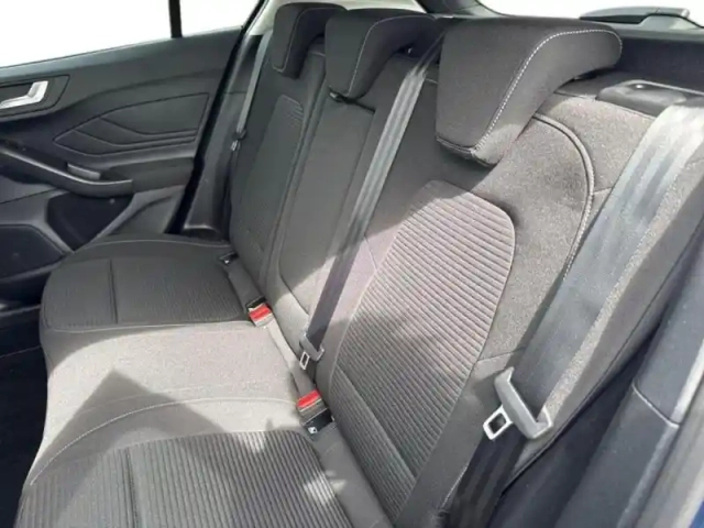 Ford Focus 1.5 ecoblue 115ch titanium x business bva8 — photo 8