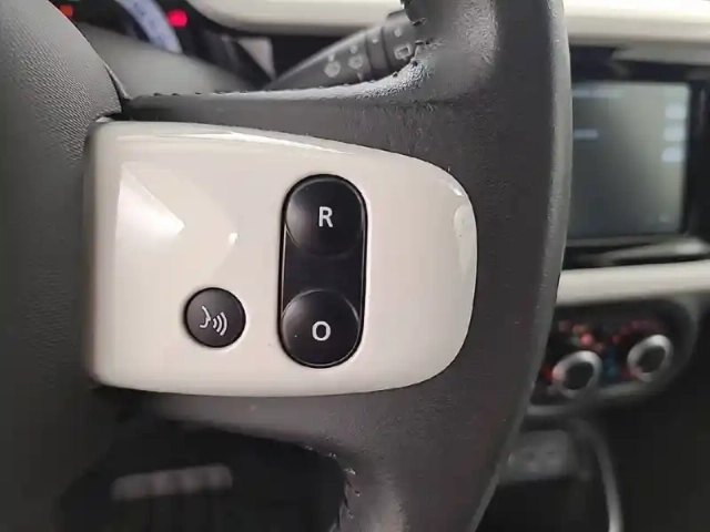 Renault Twingo iii tce 95 — photo 23