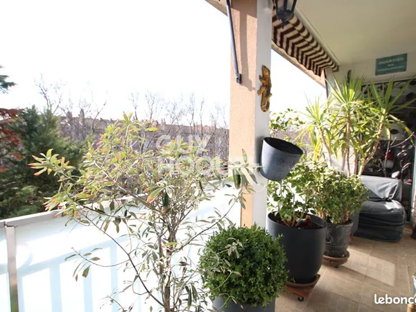 Appartement 4 pièces 80 m²