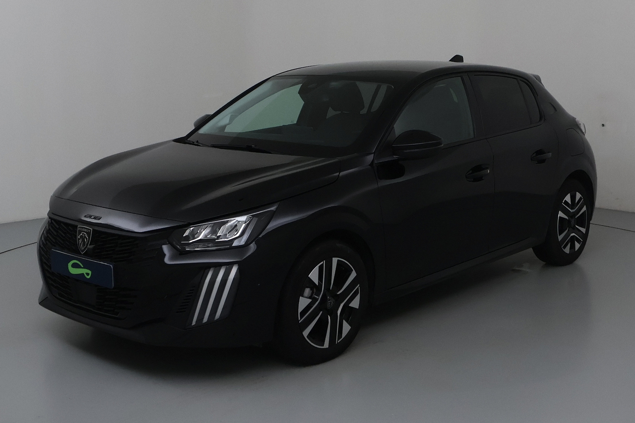 Peugeot 208 — photo 1