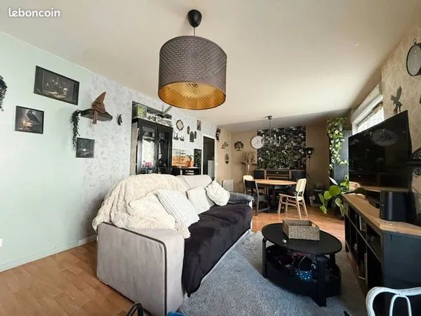 Appartement 5 pièces 100 m²