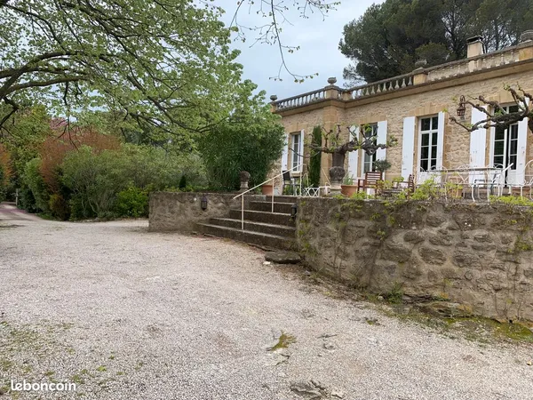Magnifique bastide