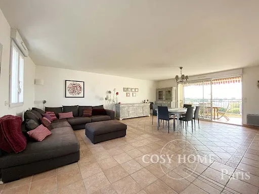 Appartement 7 pièces 175 m²