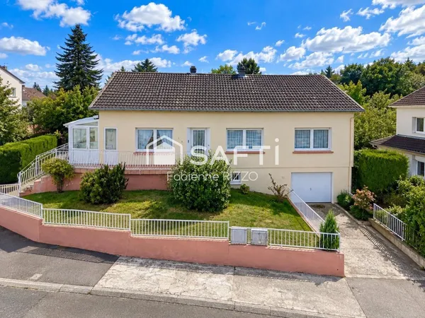 CREUTZWALD - MAISON INDIVIDUELLE PLAIN PIED SUR SOUS SOL COMPLET ET JARDIN