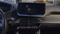 Peugeot 2008 1.5 BlueHDi 110ch S&S GT — photo 19