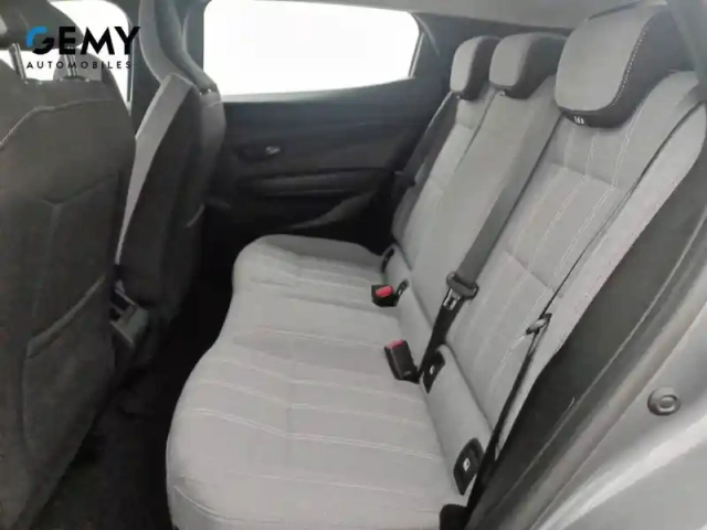 Renault Megane e-tech ev40 130ch standard charge — photo 70