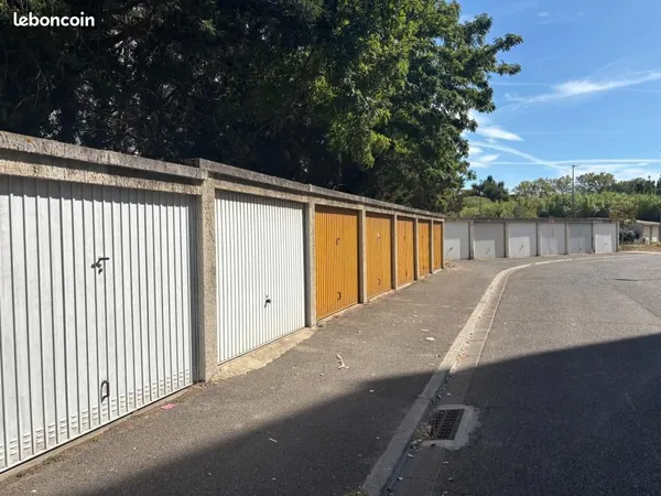 Garage Avignon