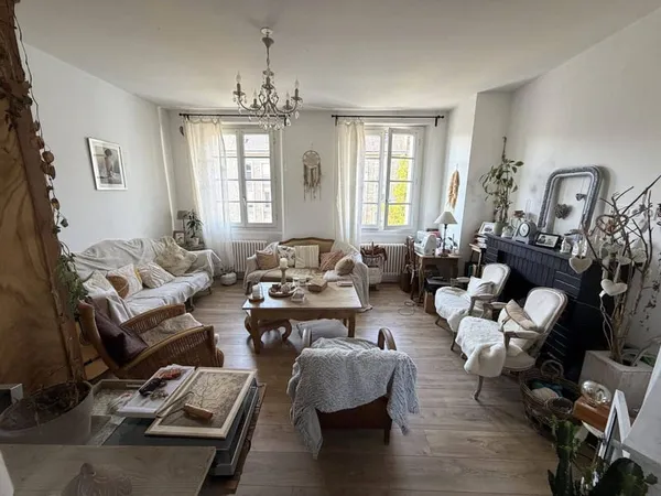 Appartement 4 pièces 84 m²