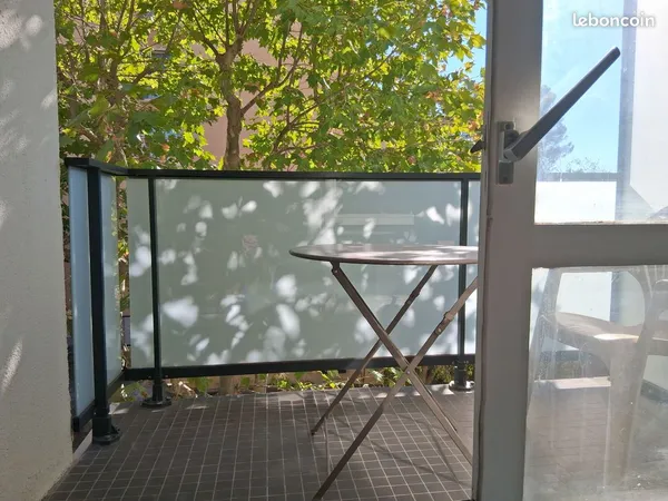 Studio meublé