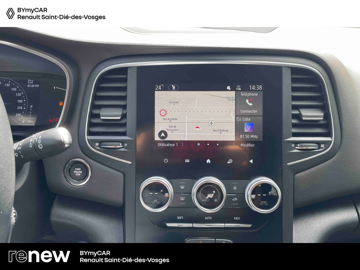 Renault Mégane IV Berline TCe 140 EDC FAP — photo 16